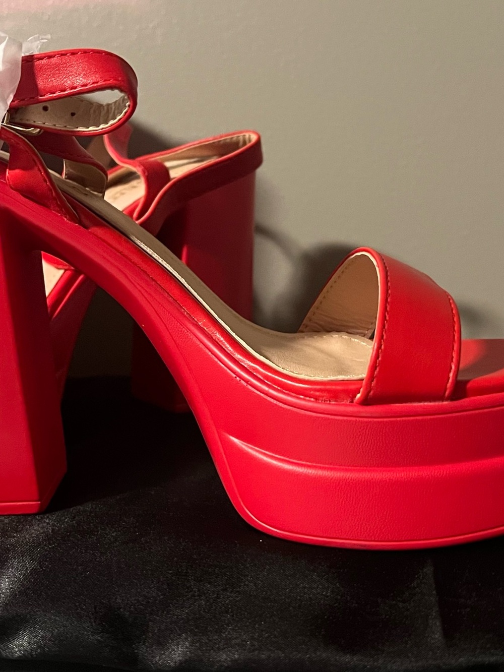 KAYLEEN By Los Angeles Red Platform Sandal with Buckle Ankle Strap